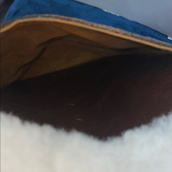 Patricia Nash ‘Bixely’ Sherpa Tote - Picture 13 of 16